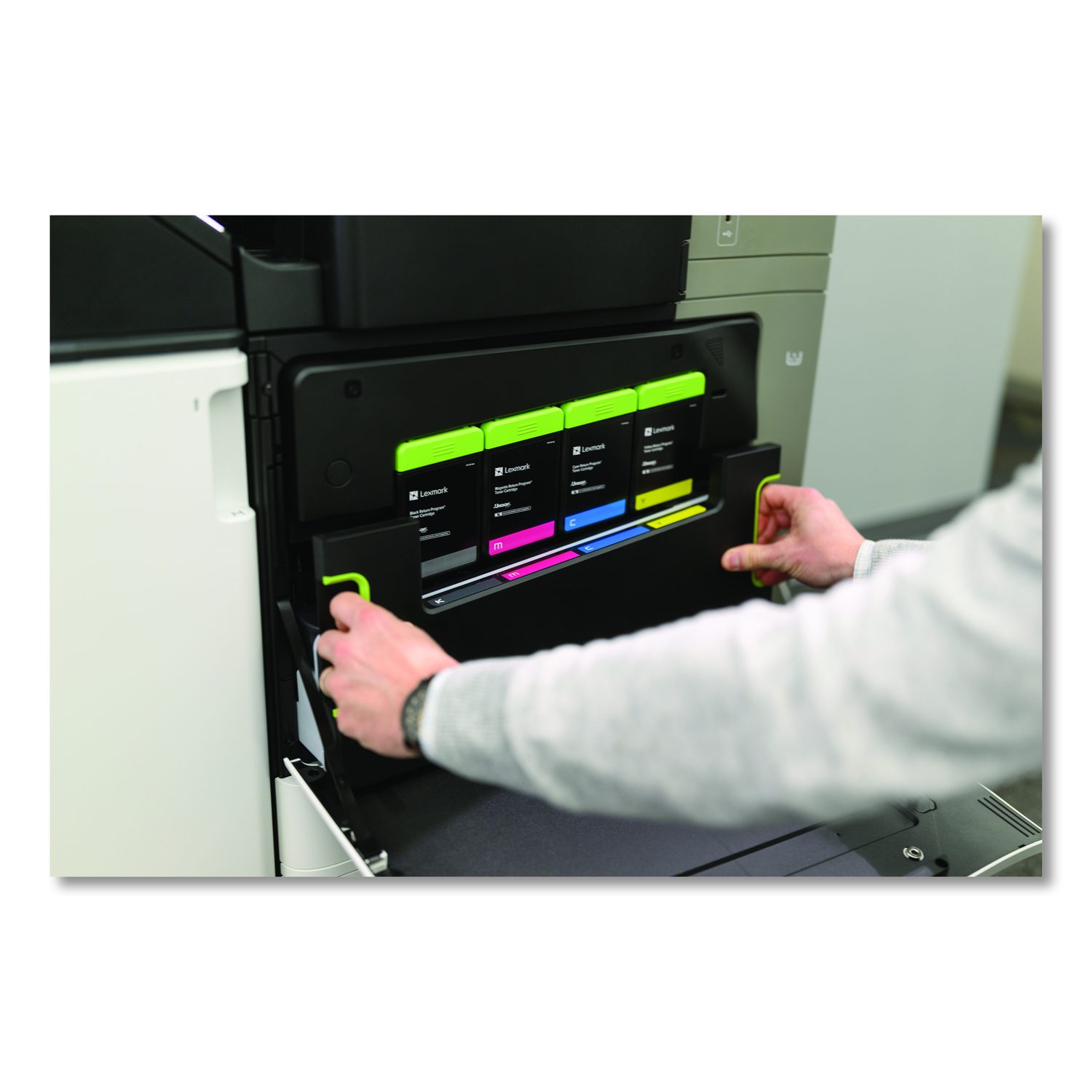 20L8806 Cabinet - ASE Direct