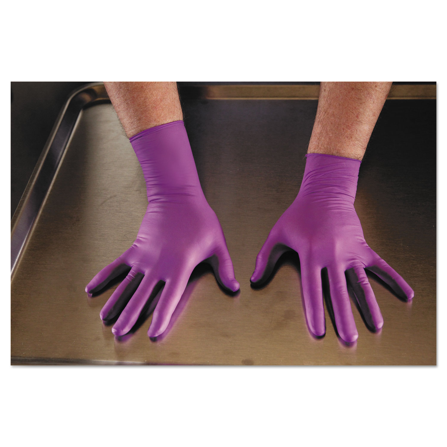  Kimberly-Clark Professional* 50602 PURPLE NITRILE Exam Gloves, 310 mm Length, Medium, Purple, 500/CT (KCC50602) 