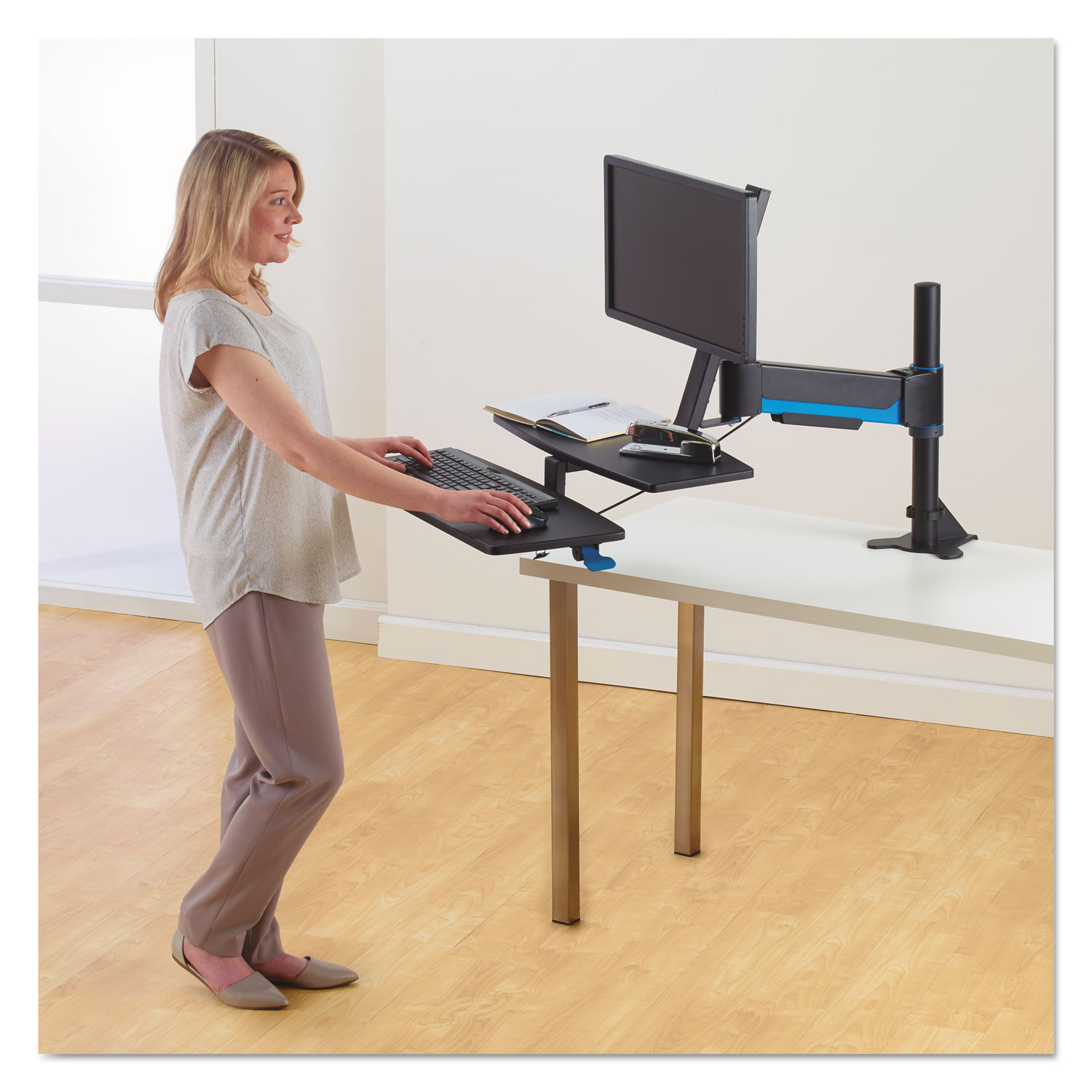 Sit-Stand Workstation with SmartFit, 48 x 34 x 44 3/4, Black