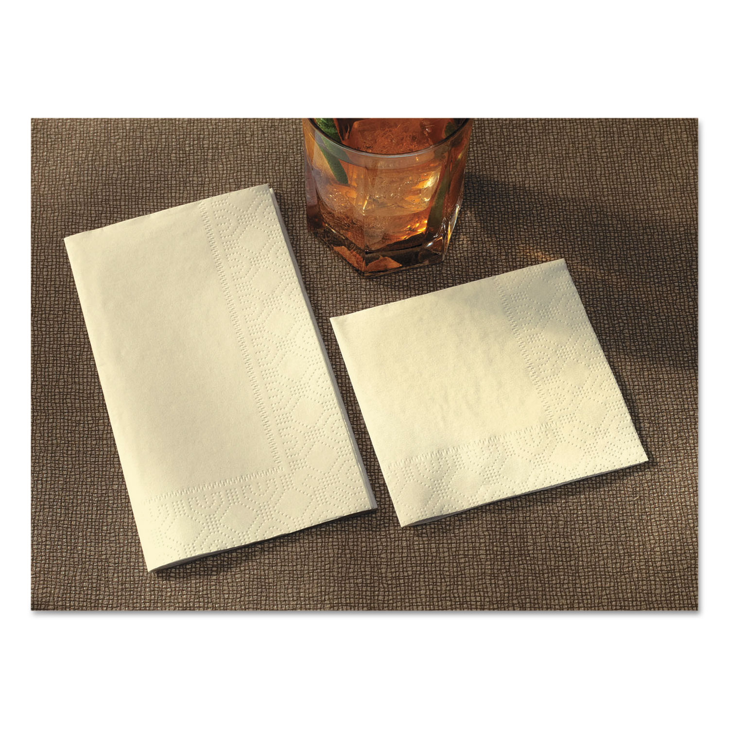 8.5 in x 4.25 in Linen-Like White Dinner Napkins 300 ct.