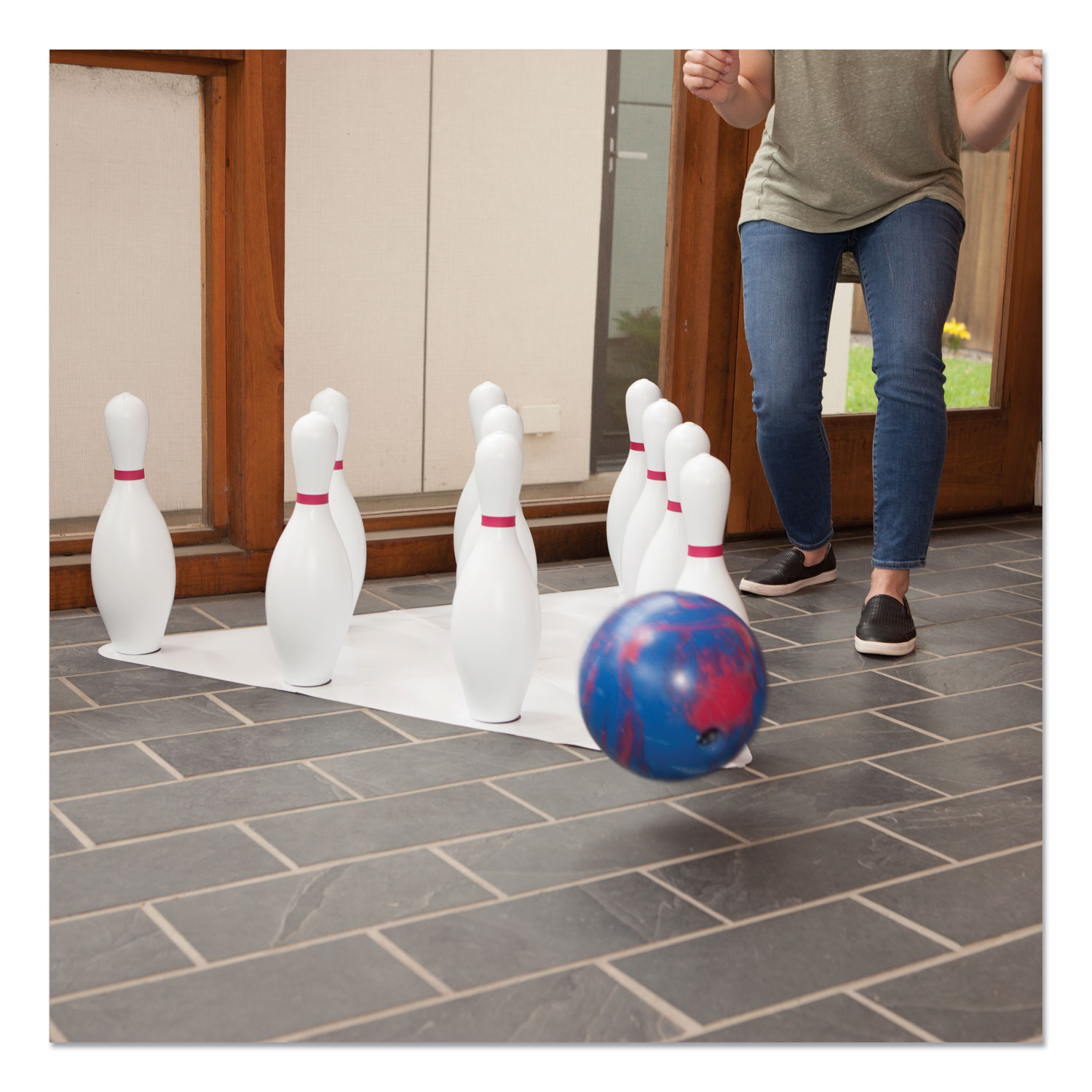 Bowling Set, Plastic/Rubber, White, 10 Bowling Pins, 1 Bowling Ball - Roby  Supply