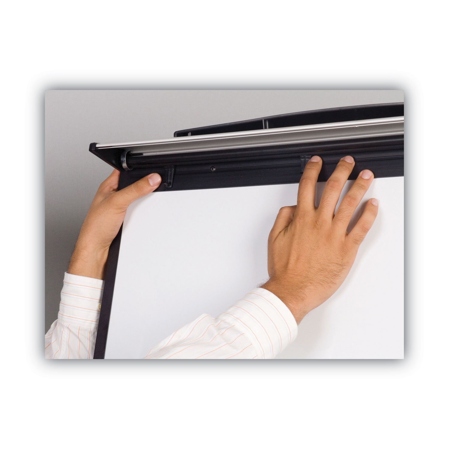 MasterVision Silver Easy Clean Dry Erase Quad-Pod Presentation Easel -  BVCEA2300335MV 