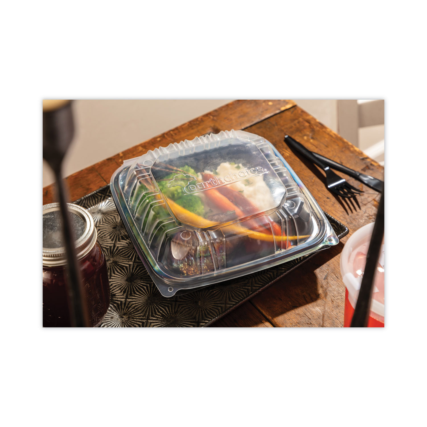 EarthChoice Vented Dual Color Microwavable Hinged Lid Container, 3-Compartment, 21 oz, 8.5 x 8.5 x 3, Black-clear, 150-carton