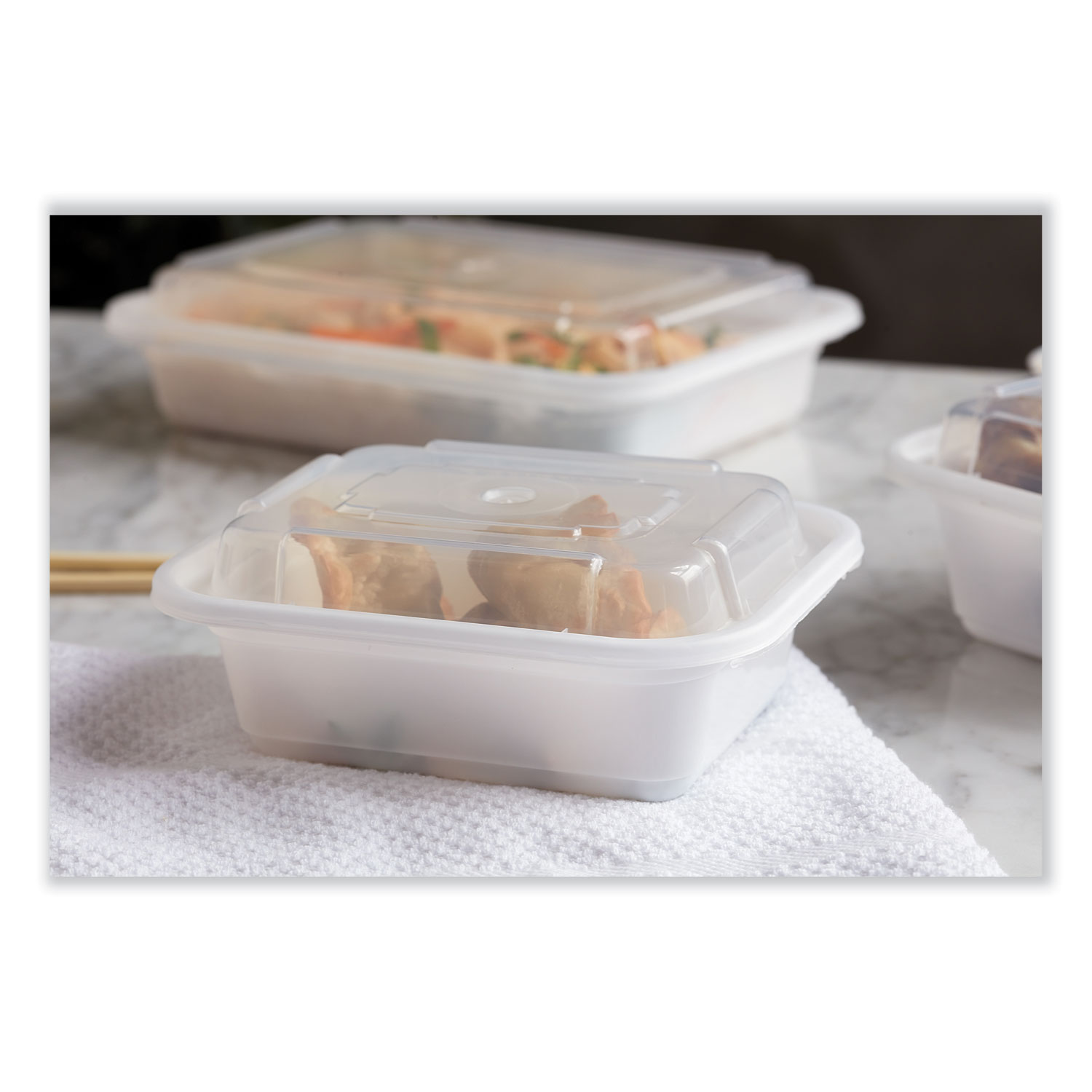 Versatainer NC818B 12 oz. Microwavable Meal Prep Container with Lid, 150/Case