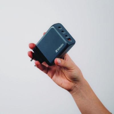 200 W 4-Port GaN Wall Charger, Black/Gray