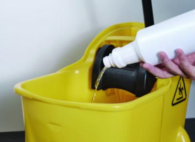 Bio Conqueror 105 Enzymatic Odor Counteractant Concentrate, Spiced Apple, 32 oz Bottle, 12/Carton