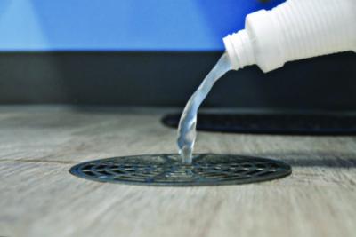 Bio Conqueror 105 Enzymatic Odor Counteractant Concentrate, Spiced Apple, 32 oz Bottle, 12/Carton