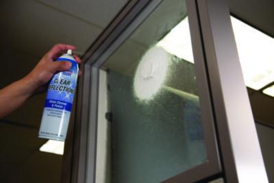 Clear Reflections Mirror and Glass Cleaner, 20 oz Aerosol Spray, 12/Carton