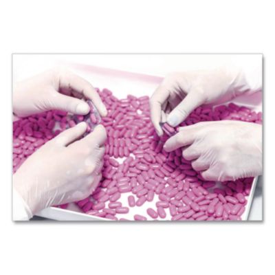 Boardwalk Powder-Free Latex Exam Gloves, Small, Natural, 4 4/5 mil, 1,000/Carton (BWK351SCT) BWK351SCT