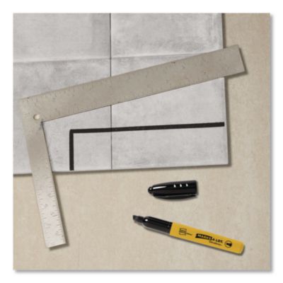 Avery MARKS A LOT UltraDuty Permanent Markers, Medium Chisel Tip, Black, 12/Box (AVE29842) AVE29842