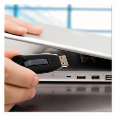 Store 'n' Go V3 USB 3.0 Drive, 16 GB, Black/Gray