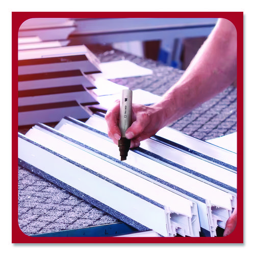 TUD24398949 - Conquer your largest projects with extra-large tank-style markers. Depending on how you wish to express yourself, the extra-broad chisel tip lets you lay down fine and thin or bold and thick lines, simply by varying your hand position while marking. To help you quickly differentiate between these XL markers, each durable aluminum barrel features a tip type icon printed along its side along with an ink-color-coordinated tip taper and cap. An oversized ink reservoir provides a 200-meter life cycle, ensuring long-lasting, reliable performance. Fast-drying, water-resistant ink marks on nearly any surface and dries in ten seconds or less, minimizing the potential for smudges and smears. Marker Ink Type: Permanent; Marker Tip Type: Chisel; Marker Tip Size (text): Extra-Broad; Marker Color(s): Assorted.