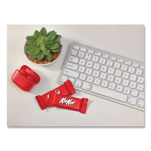 Snack Size, Crisp Wafers in Milk Chocolate, 20.1 oz Bag