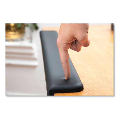 Image of 3M™ Gel Wrist Rest For Standing Desks, 30.13 X 3.25, Black