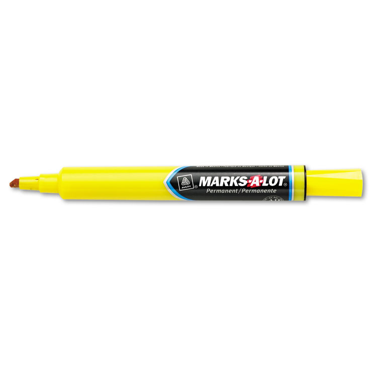 Picture of Large Desk Style Permanent Marker, Chisel Tip, Yellow, Dozen