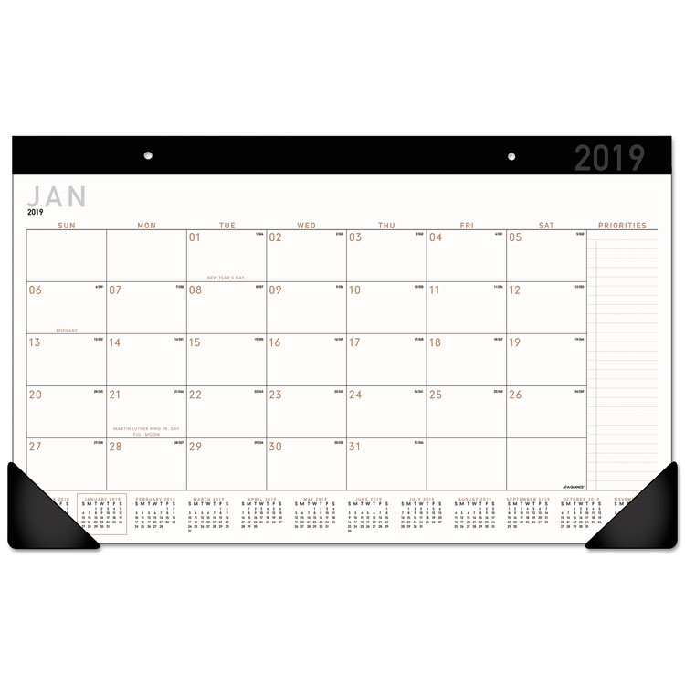 Picture of CONTEMPORARY COMPACT DESK PAD, 17 3/4 X 10 7/8, Current Year