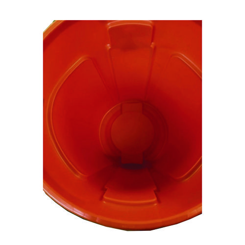 Picture of Brute Round Container, 32 gal, Resin, Orange