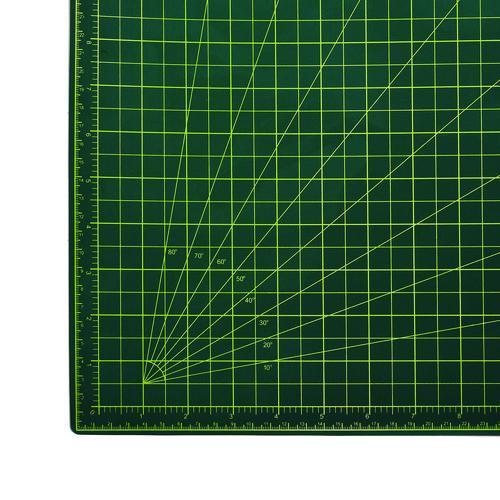 Picture of Reversible Self Healing Cutting Mat, 30 x 42, Green/Black