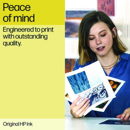 Picture of HP 774, (P2W01A), Printhead, Black/Cyan