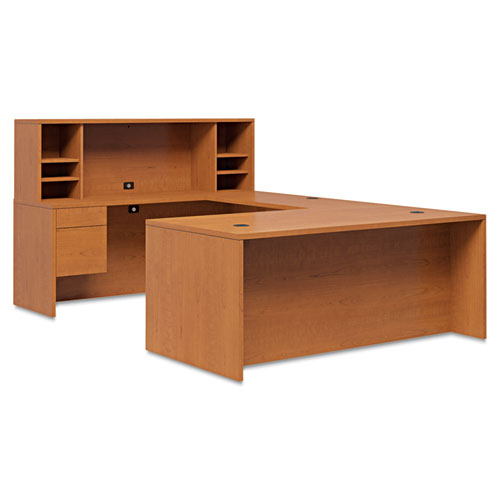 Picture of 10500 Series "L" Workstation Right Pedestal Desk with 3/4 Height Pedestal, 72" x 36" x 29.5", Harvest