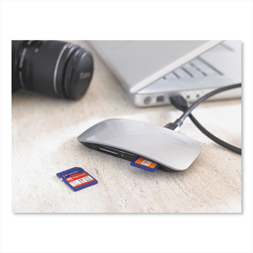 Picture of USB 3.0 Universal Card Reader, 5 GBps, USB 3.0