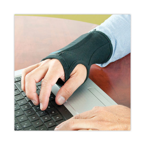 Picture of SmartGlove Wrist Wrap, Medium, Fits Hands Up to 3.75" Wide, Black