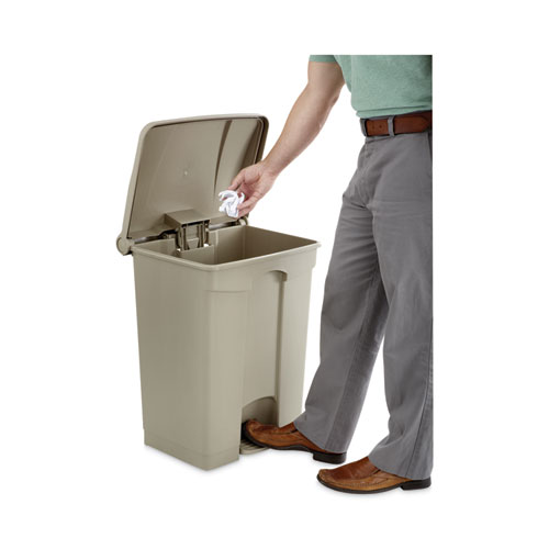 Picture of Large Capacity Plastic Step-On Receptacle, 17 gal, Plastic, Tan