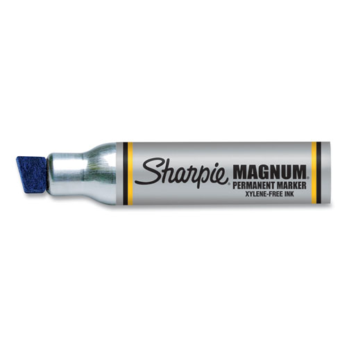 Picture of Magnum Permanent Marker, Broad Chisel Tip, Blue