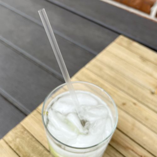 Picture of Jumbo Straws, 7.75", Polypropylene, Clear, 2,500/Carton